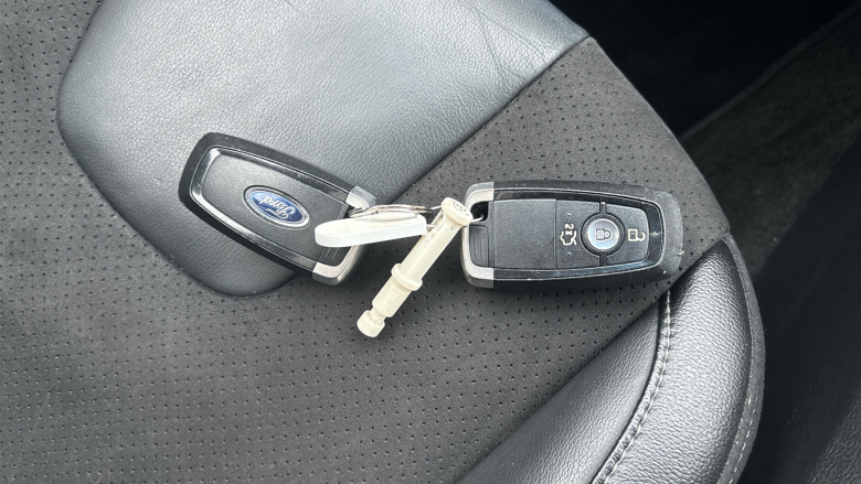 Ford Edge 2.0 TDCi 210 ST-Line 5dr Powershift Diesel Estate